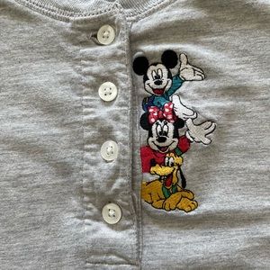 Mickey Unlimited Sz XL Long Sleeve